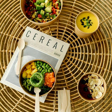 Cargar imagen en el visor de la galería, Ensaladera Cartón 750 ml + Tapa rPET Antivaho