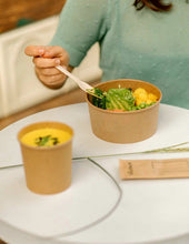 Cargar imagen en el visor de la galería, Sopera Cartón + Tapa Kraft 750ml (Combo)- 26oz (300 unid/caja)