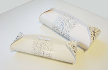 Cargar imagen en el visor de la galería, Caja Brazo/Tronco de Navidad 38x13x13cm